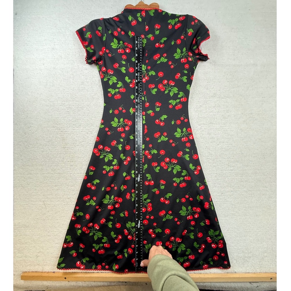 Pin Up Girl Cherry Print Rockabilly Dress Black Cap Sleeve Medium kitschy retro - Picture 10 of 12
